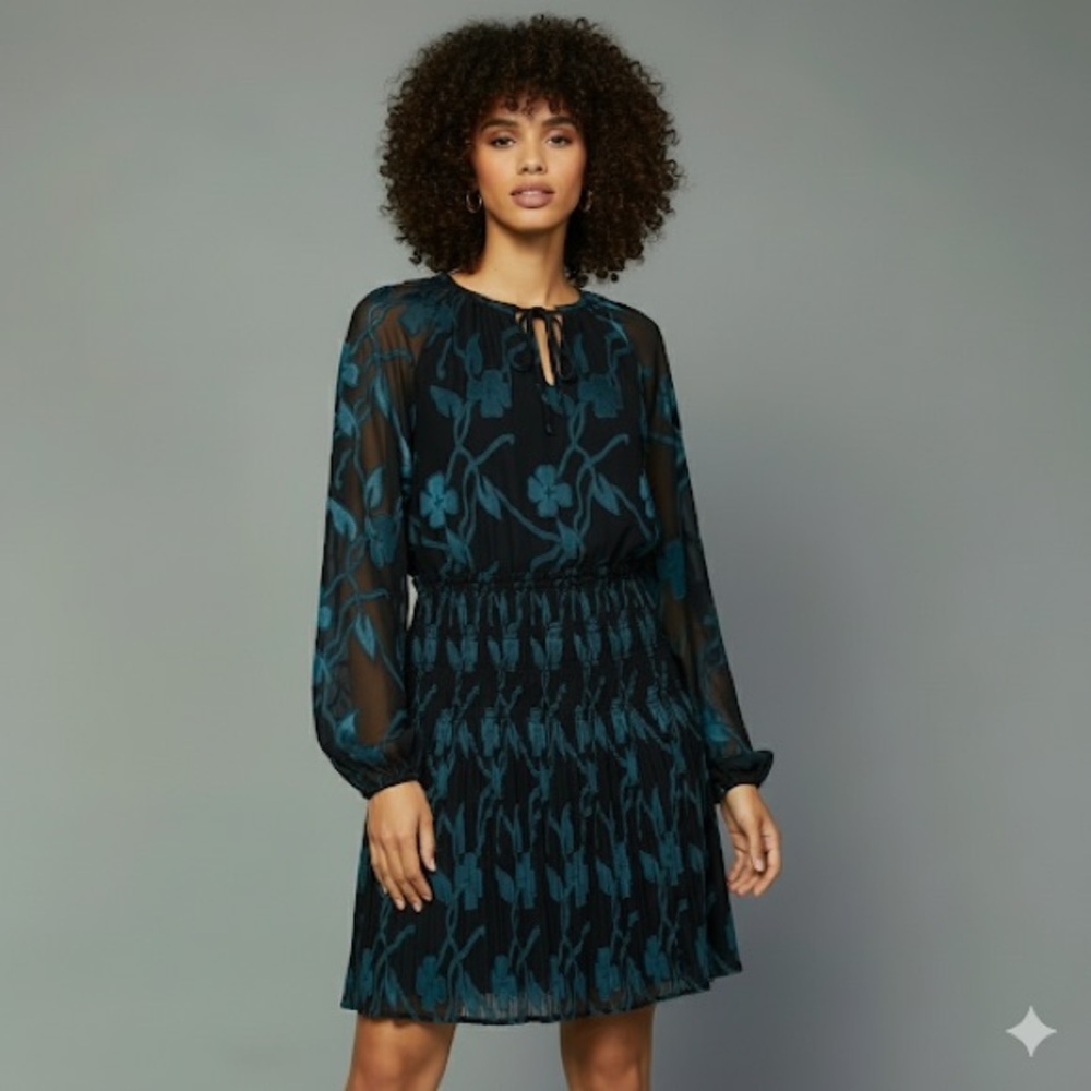 Current Air Dress Size L